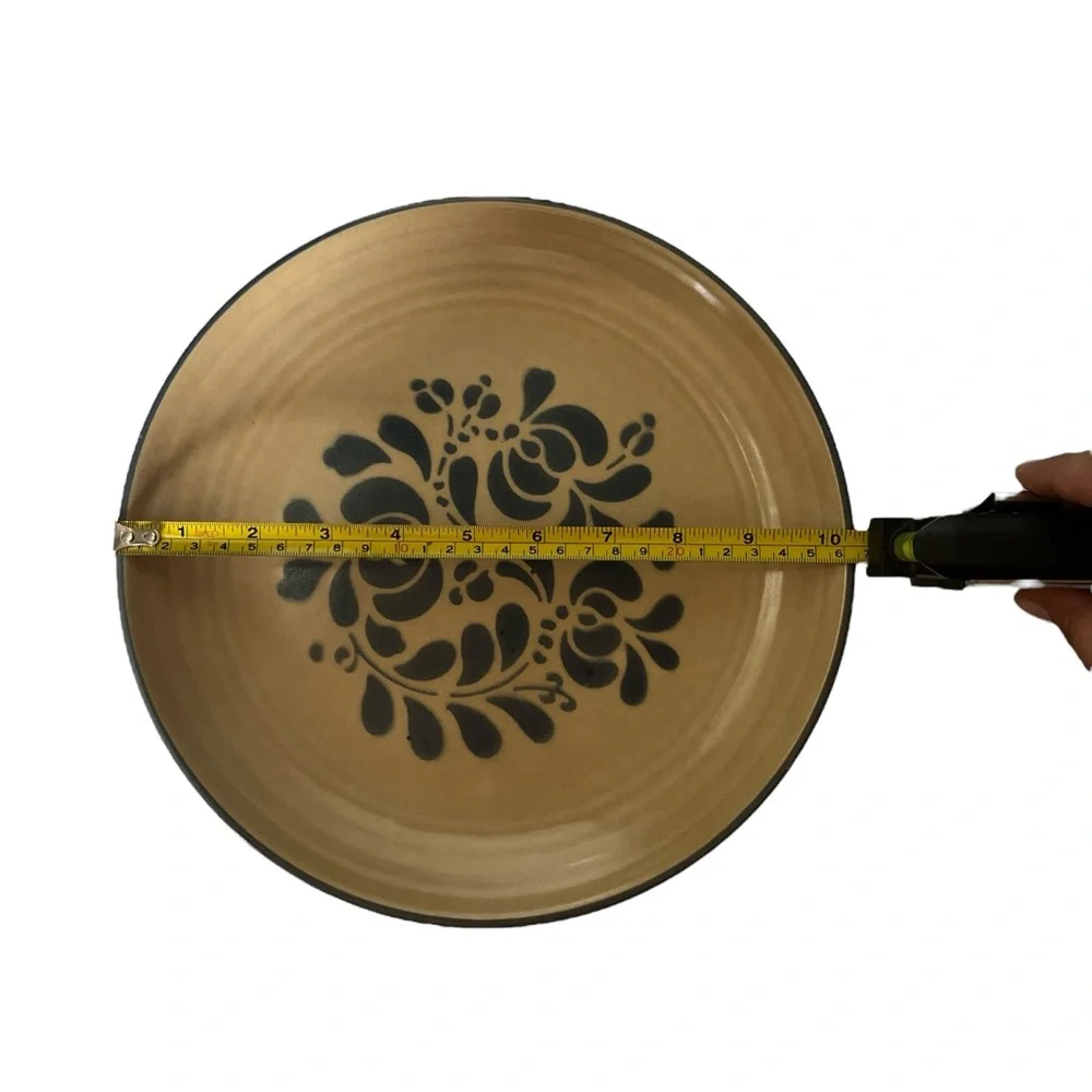 Pfaltzgraff Folk Art 10" Dinner Plate - Picture 3 of 4